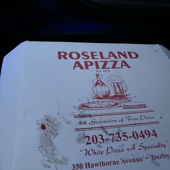 Roseland Apizza - Pizza Near Me - Derby, Connecticut