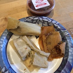 Tortilleria Mexico - Chile verde to the left, red pork to the right