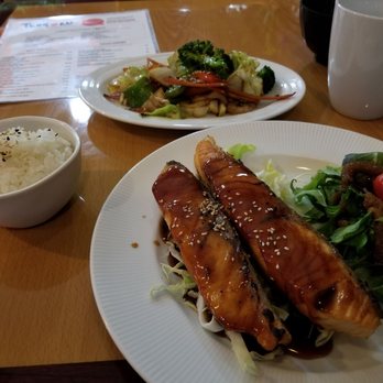 Tengoku Sushi - Salmon teriyaki with a side of veggies - Japanese Near Me - Henderson, Nevada