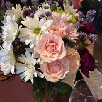Wes' Flowers - Florists Near Me - Temecula, California Wes' Flowers - Florists Near Me - Temecula, California