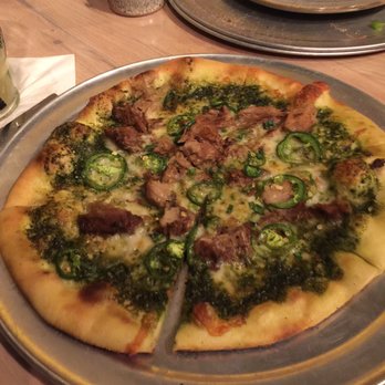 Moku Kitchen - Kalua pesto pizza was SO SALTY! Ugh. - Cocktail Bars Near Me - Honolulu, Hawaii