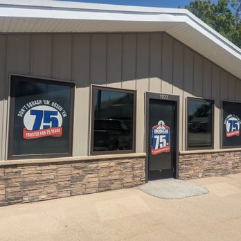 Bosch Pest Control - Pest Control Near Me - Muscatine, Iowa Bosch Pest Control - Pest Control Near Me - Muscatine, Iowa