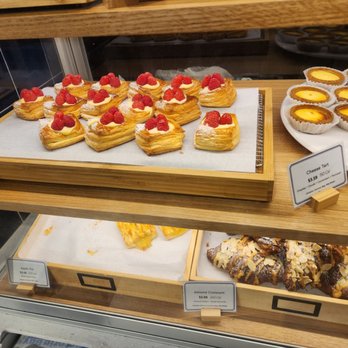 Paris Baguette - Bakeries Near Me - Cincinnati, Ohio Paris Baguette - Bakeries Near Me - Cincinnati, Ohio