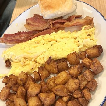 Cagney’s Kitchen High Point - Eggs bacon home fries biscuit - Barbeque Near Me - High Point, North Carolina Cagney’s Kitchen High Point - Eggs bacon home fries biscuit - Barbeque Near Me - High Point, North Carolina