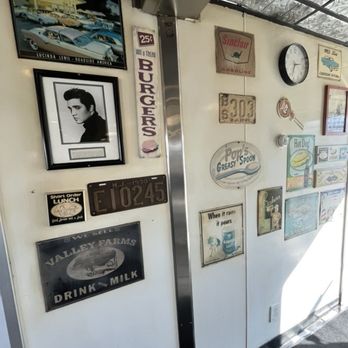 White Diamond - Burgers Near Me - Clark, New Jersey