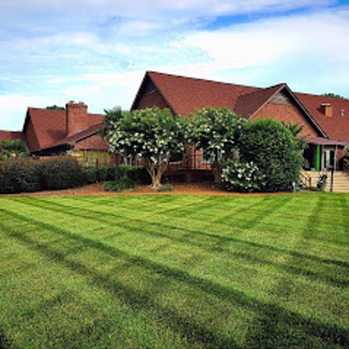 Lawngevity Landscaping & Maintenance - tree service in Charlotte, NC