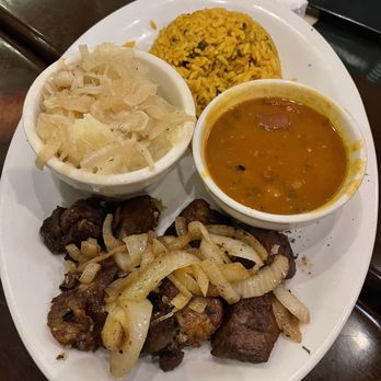 Las Palmas Cuban Restaurant - Masitas de Puerco al Ajillo - Cuban Near Me - Mount Dora, Florida Las Palmas Cuban Restaurant - Masitas de Puerco al Ajillo - Cuban Near Me - Mount Dora, Florida