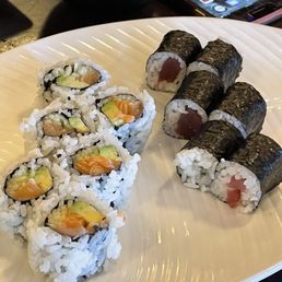 Dancing Tuna Roll
