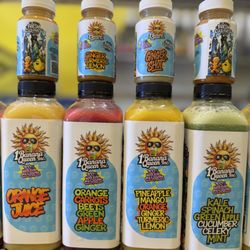 1 Banana Queen - The most delicious cold pressed juices and shots!!!