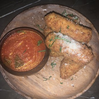 Kassi Beach - Mozzarella sticks - Italian Near Me - Las Vegas, Nevada