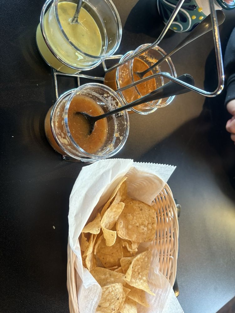 Alvarados Taqueria — Mexican restaurant in Kankakee