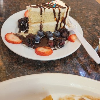 Huapango - Tres Leches. It was okay. I think it was store bought. - Mexican Near Me - Dallas, Texas Huapango - Tres Leches. It was okay. I think it was store bought. - Mexican Near Me - Dallas, Texas