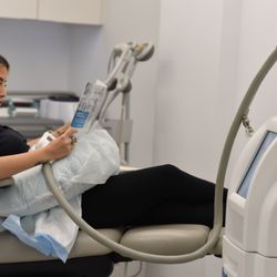 Arash Moradzadeh, MD - The real definition of "Netflix and Chill". CoolSculpting.