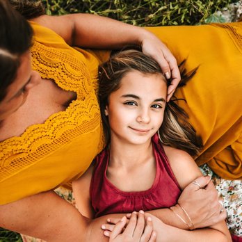 Lindsay Warland Photography - Session Photography Near Me Lindsay Warland Photography - Session Photography Near Me