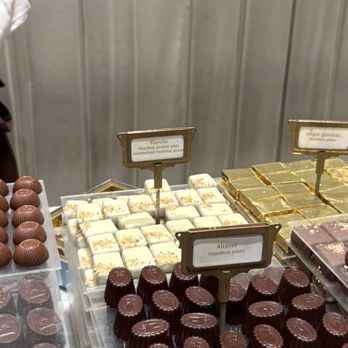 Mary - chocolates - Chocolatiers & Shops Near Me - Brussels, BRU