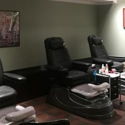 Tudor Day Spa - Pedicure Chairs at Tudor Day Spa