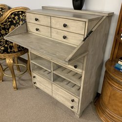 Matthews Consignment Warehouse