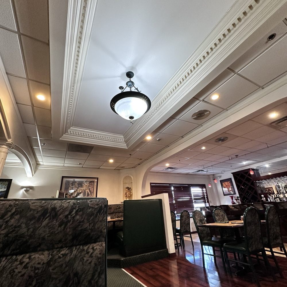 Pizza Plaza Restaurant - Restaurant - Pizza Near Me - Anchorage, Alaska