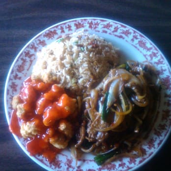 New China Restaurant - Mongolian Beef with Orange Chicken and Rice - Chinese Near Me - Coalinga, California New China Restaurant - Mongolian Beef with Orange Chicken and Rice - Chinese Near Me - Coalinga, California