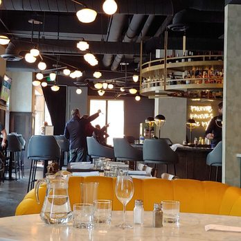 The Fortunate Fox - Bars Near Me - Toronto, Ontario