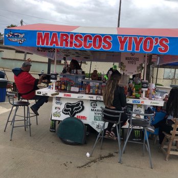 Mariscos Yiyo's - Seafood Near Me - Ensenada, BCN