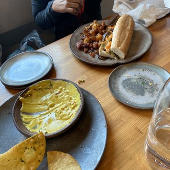 Bearcat CBD - Pô-boy - Coffee & Tea Near Me - New Orleans, Louisiana