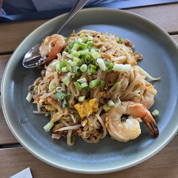 Kin Dee Thai - Shrimp pad Thai - Thai Near Me - Tucson, Arizona Kin Dee Thai - Shrimp pad Thai - Thai Near Me - Tucson, Arizona