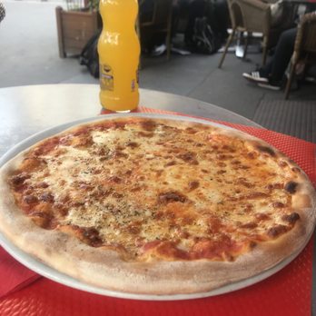 Foresta - Italian Near Me - Paris, 75