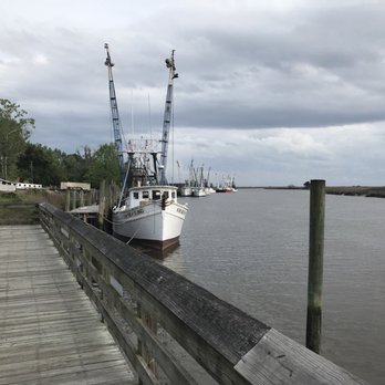 Darien Waterfront Park - Shrimp boat yard - Parks Near Me - Darien, Georgia Darien Waterfront Park - Shrimp boat yard - Parks Near Me - Darien, Georgia