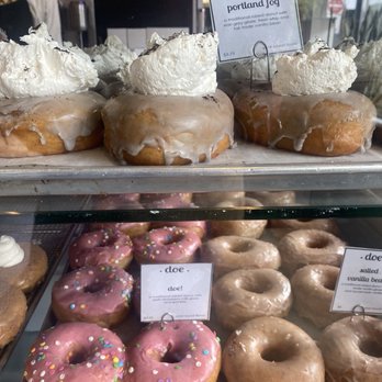 Doe Donuts - Donuts Near Me - Portland, Oregon