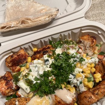 Momi's Kitchen - Chicken Kabob - Mediterranean Near Me - Waldorf, Maryland Momi's Kitchen - Chicken Kabob - Mediterranean Near Me - Waldorf, Maryland