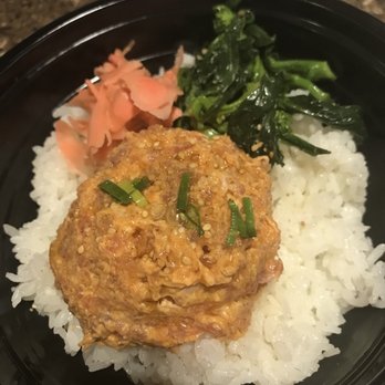 Ahi & Vegetable - Ala Moana - Spicy ahi on sushi rice - Poke Near Me - Honolulu, Hawaii Ahi & Vegetable - Ala Moana - Spicy ahi on sushi rice - Poke Near Me - Honolulu, Hawaii