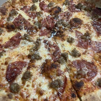Long Bridge Pizza - Loading Dock (no mushrooms) - Pizza Near Me - San Francisco, California