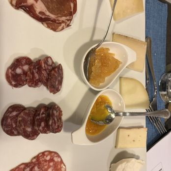 Le Cantine di Pietratorcia - Restaurants Near Me - Ischia, NA Le Cantine di Pietratorcia - Restaurants Near Me - Ischia, NA