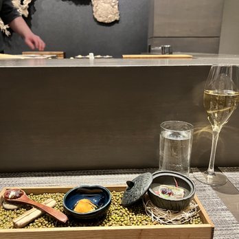 Mako - Sushi Bars Near Me - Chicago, Illinois