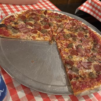 James Angelo's Underground Pizza - Meat lovers. It was good but not amazing. - Pizza Near Me - Kamuela, Hawaii