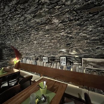 Alte Zunftscheune - View inside the cellar dining rooms... - Restaurants Near Me - Traben-Trarbach, RP Alte Zunftscheune - View inside the cellar dining rooms... - Restaurants Near Me - Traben-Trarbach, RP
