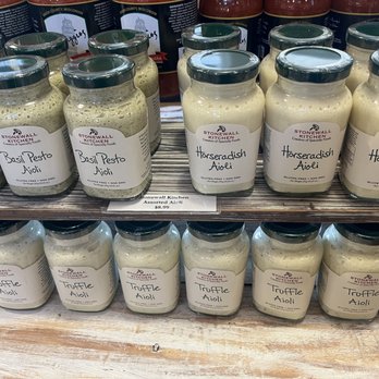 Renard's Cheese - Cheese Shops Near Me - Sturgeon Bay, Wisconsin Renard's Cheese - Cheese Shops Near Me - Sturgeon Bay, Wisconsin