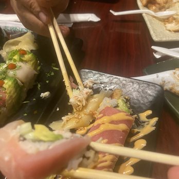Sake Sushi Bar & Lounge - Sushi Bars Near Me - Port Arthur, Texas
