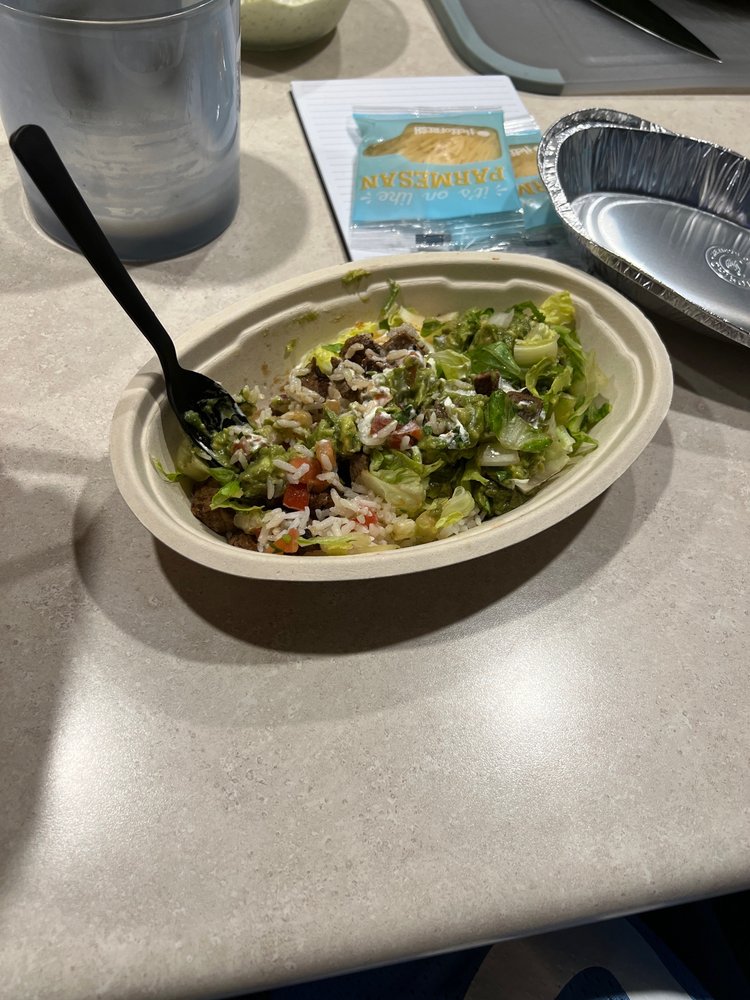 CHIPOTLE MEXICAN GRILL Updated September 2024 20 Reviews 205