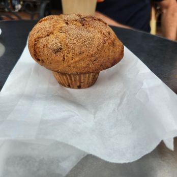 The Coffee Exchange - Raspberry banana muffin (vegan) - Coffee & Tea Near Me - Windsor, Ontario The Coffee Exchange - Raspberry banana muffin (vegan) - Coffee & Tea Near Me - Windsor, Ontario