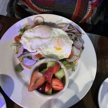 Honeybear Cafe - Avocado Toast - Breakfast & Brunch Near Me - Chicago, Illinois