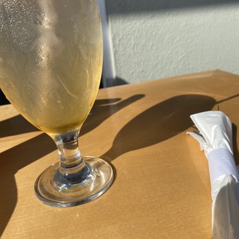 Aki Fresh Mex - Honey lavender lemonade - Mexican Near Me - Marina, California