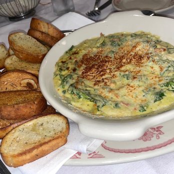 Maggiano's Little Italy - Spinach dip - Pizza Near Me - Dallas, Texas