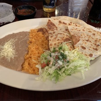 A La Brasa Mexican Grill - Flour Quesadilla - Mexican Near Me - Madison, Wisconsin