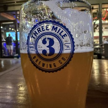 Three Mile Brewing - Downtown Tom - West coast ipa All their ipas are basically west coast - Breweries Near Me - Davis, California Three Mile Brewing - Downtown Tom - West coast ipa All their ipas are basically west coast - Breweries Near Me - Davis, California