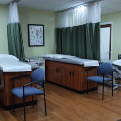 Daniel R Ignacio, MD - National Medical Rehabilitation - Physical Therapy Wing