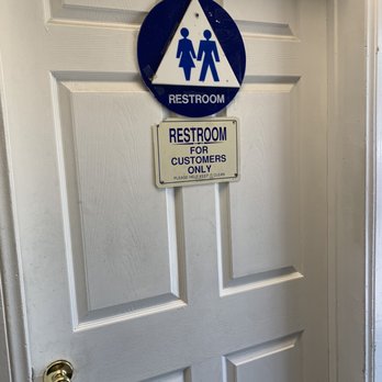 Mr Kosher Meat Market - Bathroom facility - Meat Shops Near Me - Encino, California Mr Kosher Meat Market - Bathroom facility - Meat Shops Near Me - Encino, California