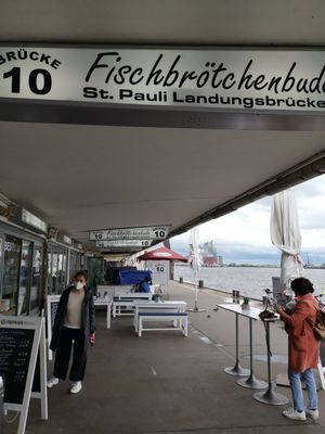 Brücke 10 by null