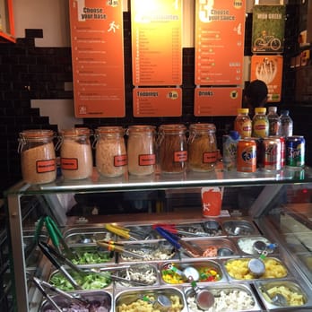 Wok to Walk - Baker St - Vegetarian Near Me - London, XGL